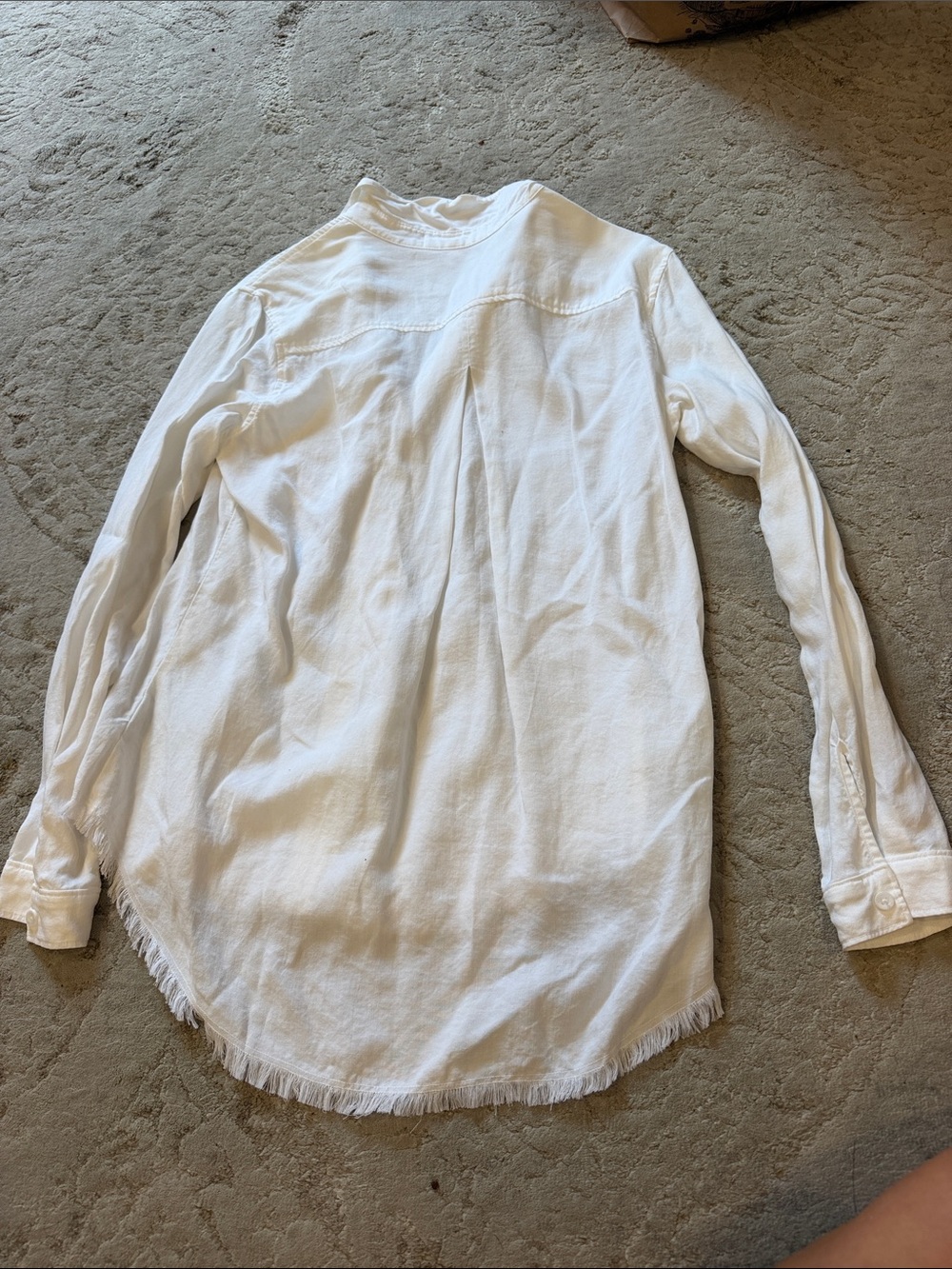 cloth & stone White Button-Front Long Sleeve Shirt - Picture 4 of 4